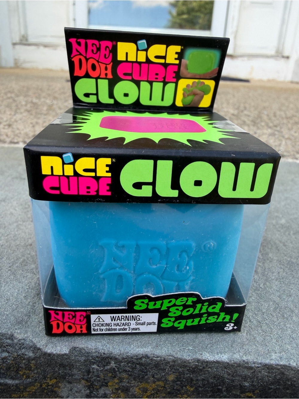 🔵NeeDoh Nice Cube Glow🔵